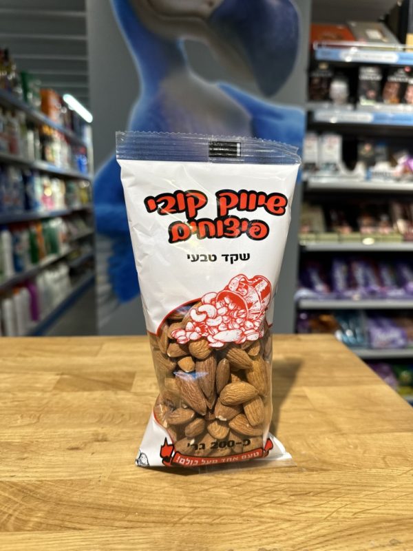 שקדים